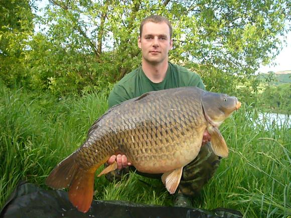 Márovo Labák 87cm 17kg MikBaits GLM Mušle